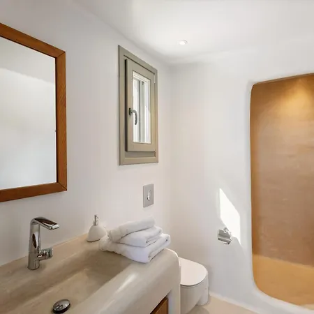 Ker By Ethos Hospitality-6 Bedrooms Villa